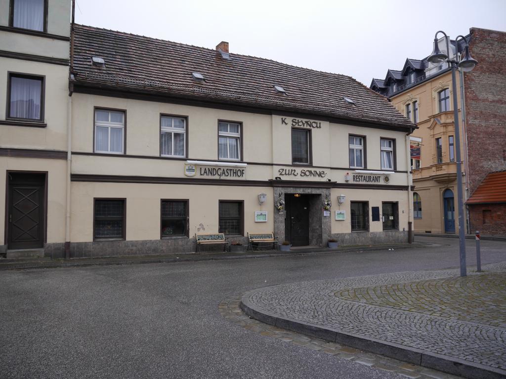 Hotel Zur Sonne Cottbus Esterno foto